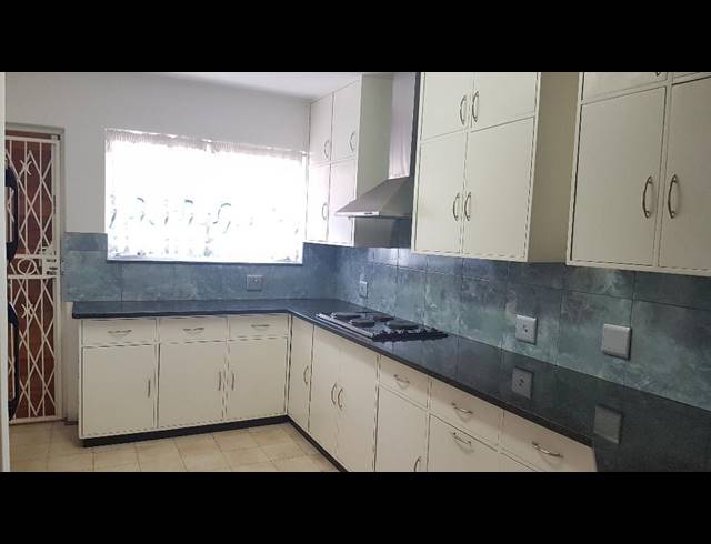 4 BEDROOM FREESTANDING SOLD IN MUCKLENEUK